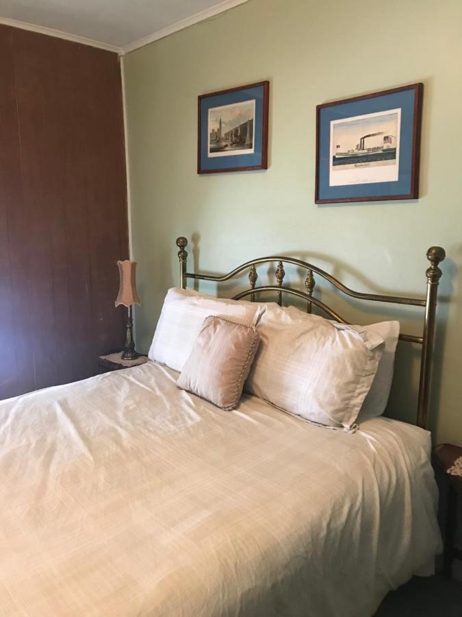 Inn At Starlight Lake & Restaurant Esterno foto