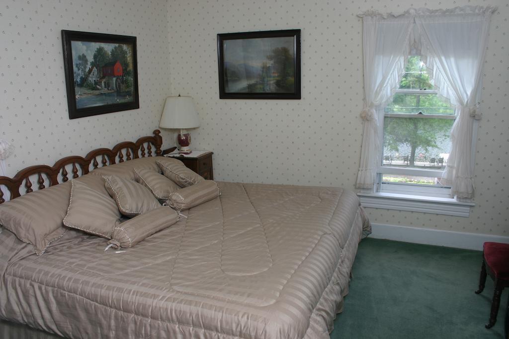 Inn At Starlight Lake & Restaurant Camera foto