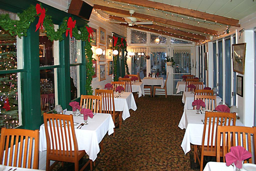 Inn At Starlight Lake & Restaurant Esterno foto